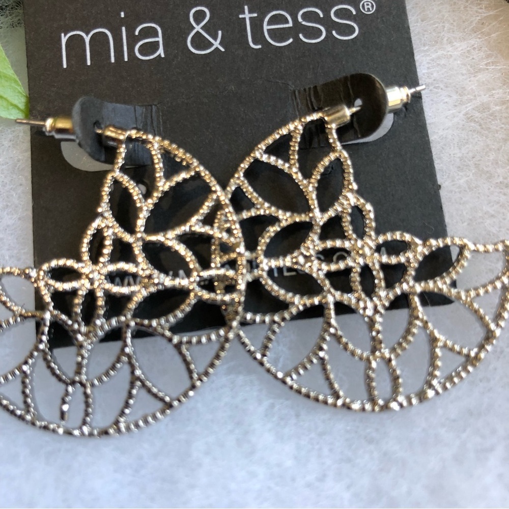 Silver Filigree Earrings